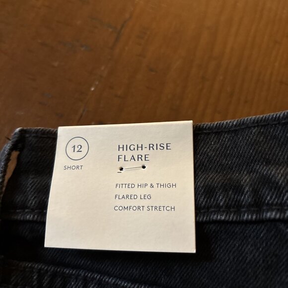 Women's High-Rise Flare Jeans 12 Short NWT - Picture 2 of 8